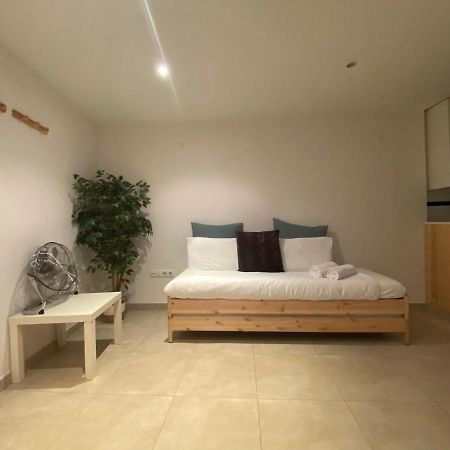 Apartmán Centrico Apartamento En Embajadores Madrid Exteriér fotografie